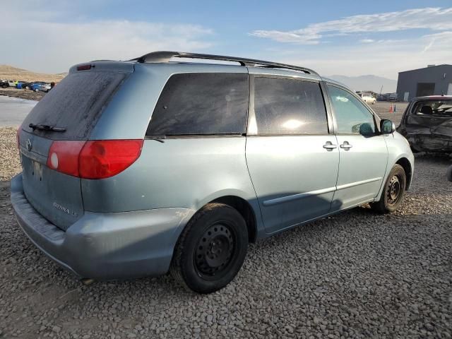 2007 Toyota Sienna CE