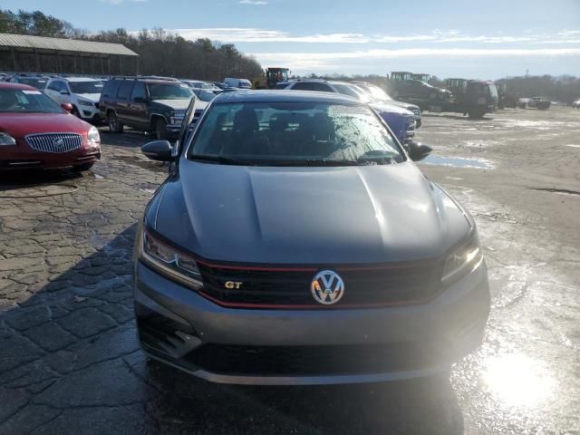 2018 Volkswagen Passat GT