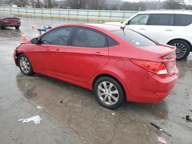 2012 Hyundai Accent GLS