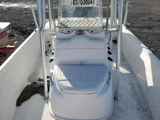 2006 Mako Boat