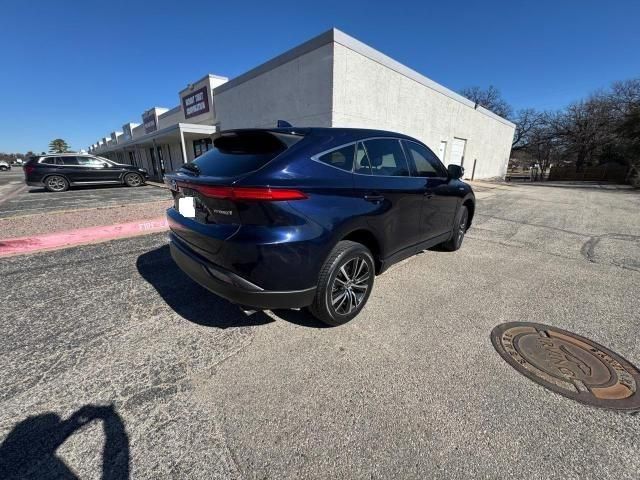 2021 Toyota Venza LE