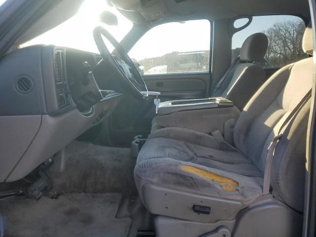 2004 Chevrolet Tahoe C1500