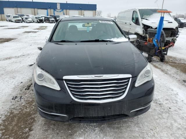 2013 Chrysler 200 Limited