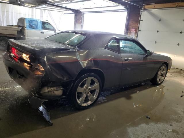 2013 Dodge Challenger SXT