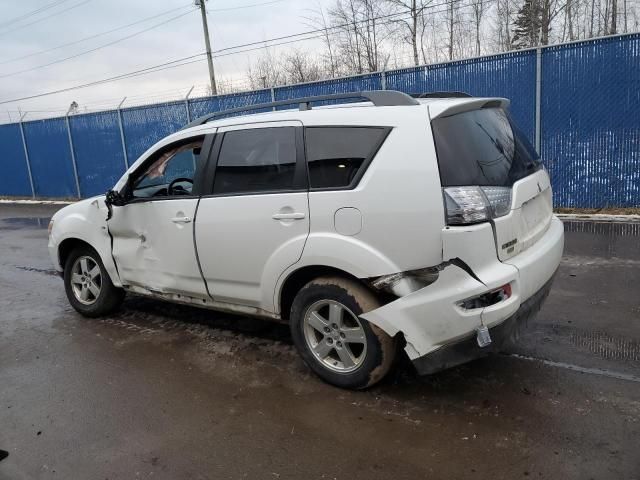 2013 Mitsubishi Outlander SE