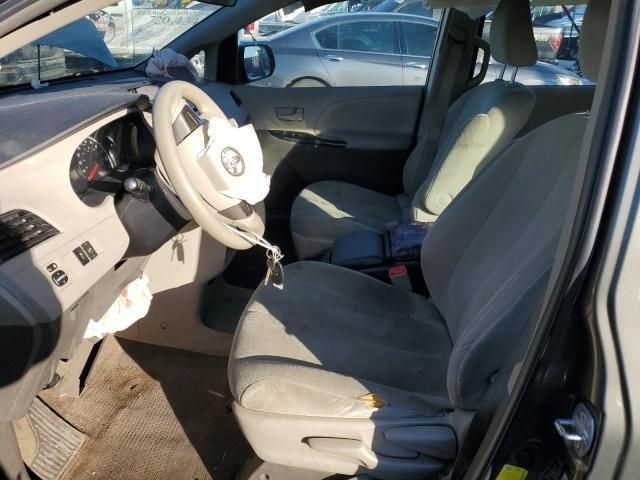 2012 Toyota Sienna