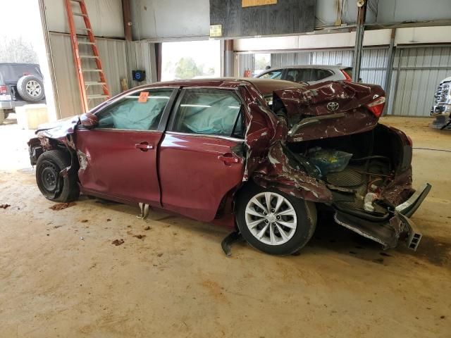 2016 Toyota Camry LE