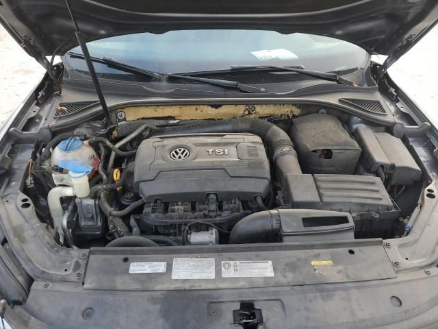 2016 Volkswagen Passat SE