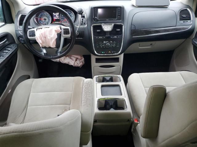 2012 Chrysler Town & Country Touring