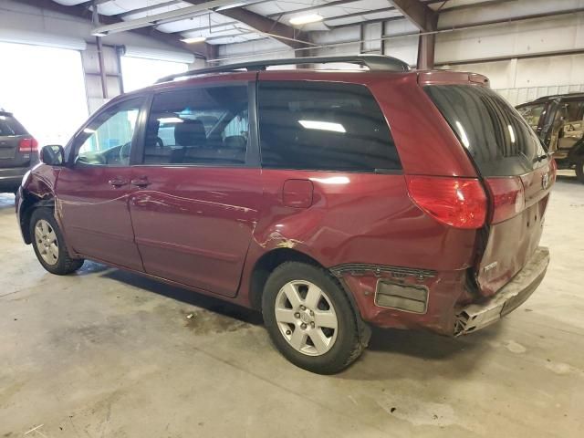 2008 Toyota Sienna XLE