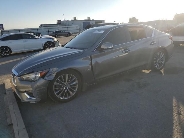 2018 Infiniti Q50 Luxe