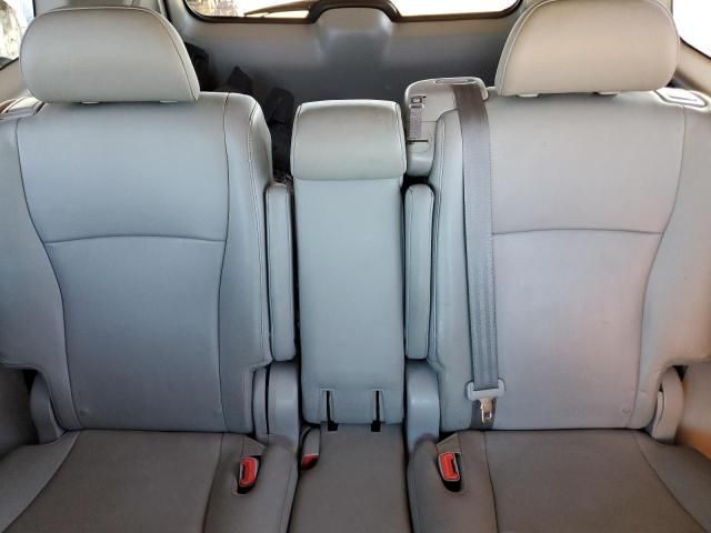 2012 Toyota Highlander Base