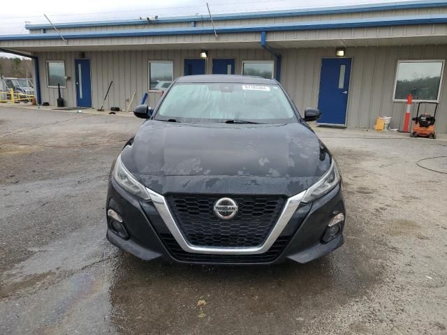 2019 Nissan Altima SV