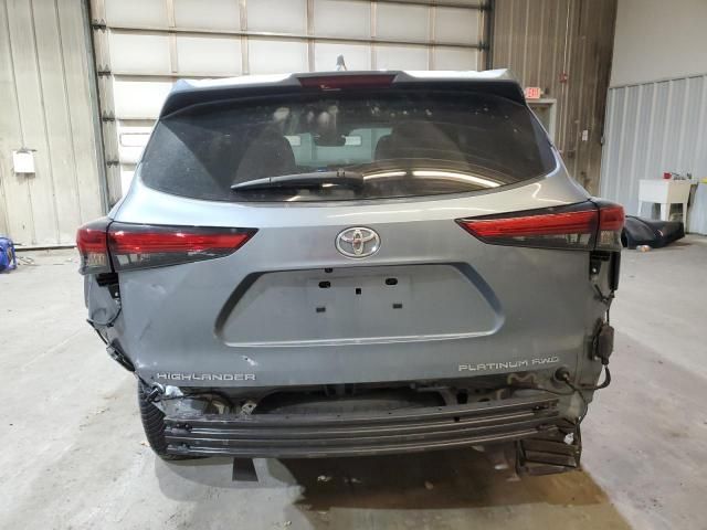 2022 Toyota Highlander Platinum