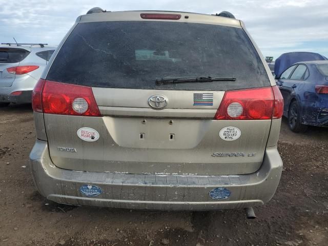 2006 Toyota Sienna CE