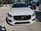 2021 Volvo XC60 T5 Momentum