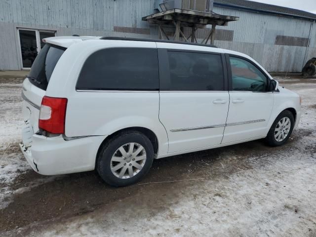 2016 Chrysler Town & Country Touring