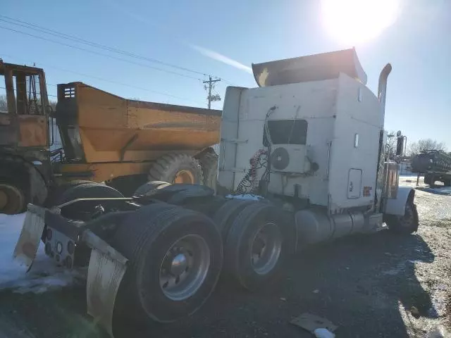 1997 Peterbilt 379