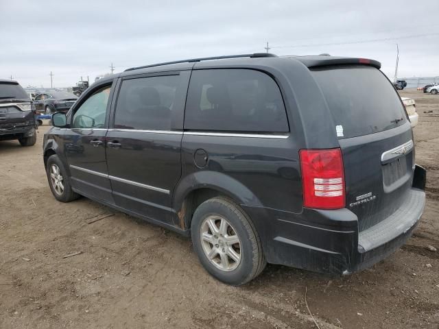 2009 Chrysler Town & Country Touring