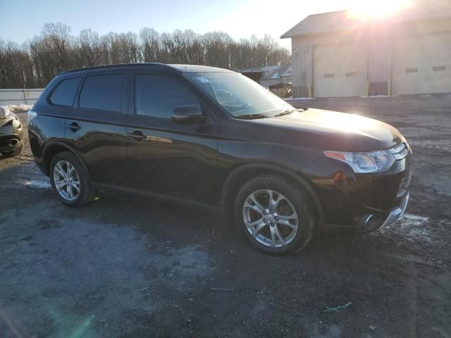 2015 Mitsubishi Outlander SE