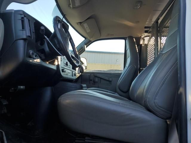 2019 Chevrolet Express G2500