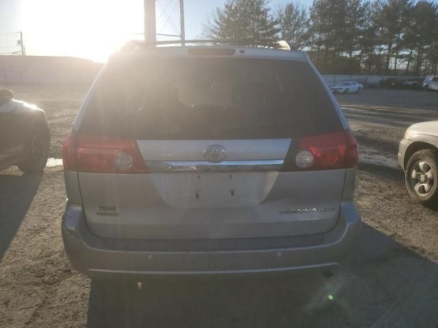 2009 Toyota Sienna XLE