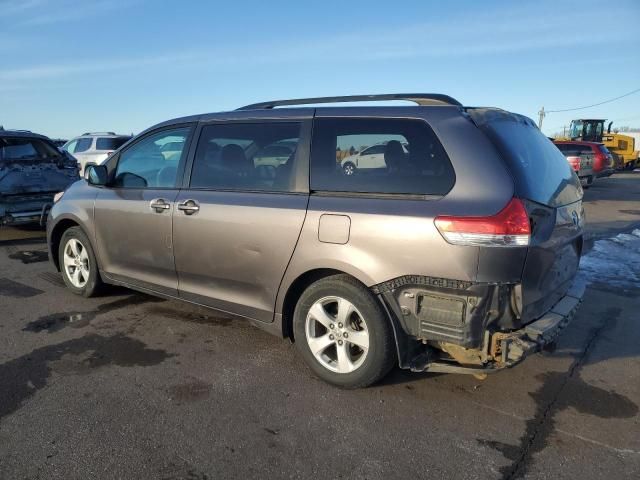 2012 Toyota Sienna LE