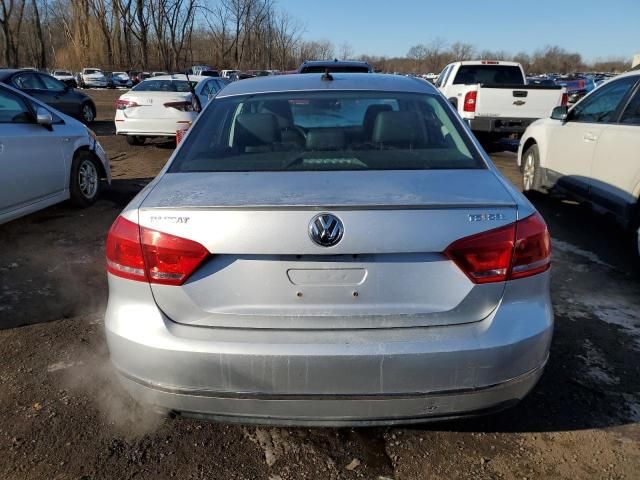 2015 Volkswagen Passat SEL