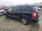 2013 Chrysler Town & Country Touring L