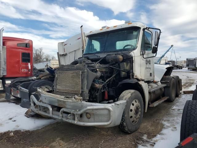 2007 Freightliner Conventional Columbia