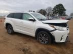 2017 Toyota Highlander SE