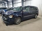 2014 Chrysler Town & Country Touring L