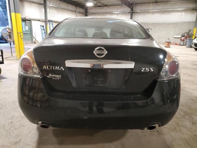 2010 Nissan Altima Base