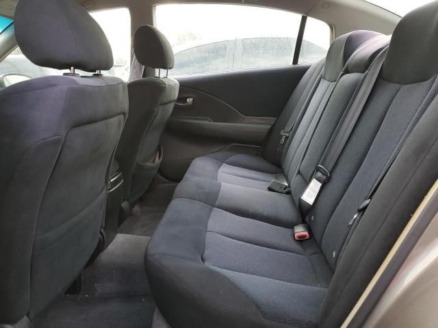 2004 Nissan Altima Base