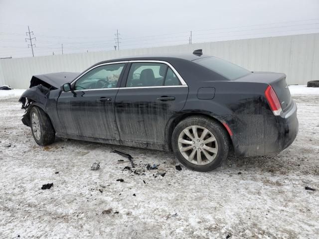 2017 Chrysler 300 Limited