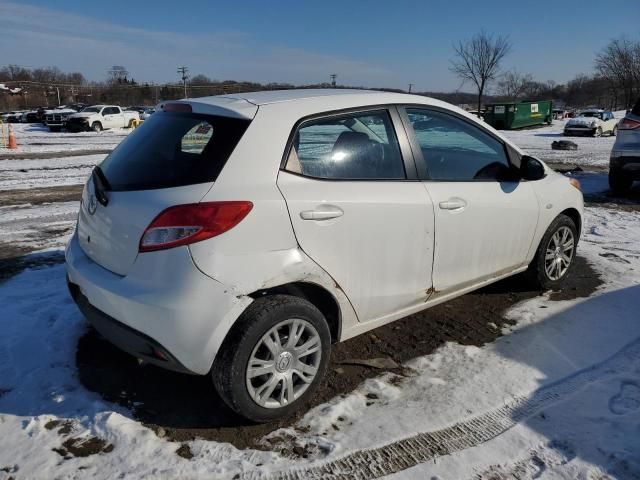 2014 Mazda 2 Sport