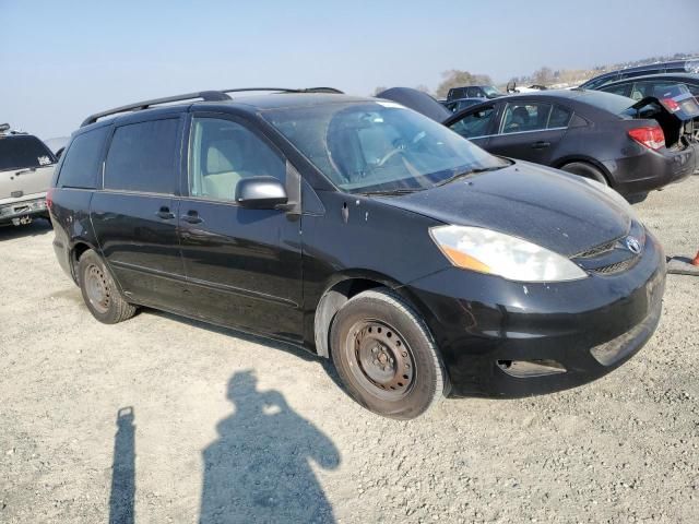 2009 Toyota Sienna CE