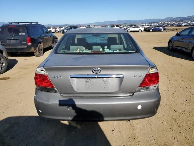 2005 Toyota Camry LE