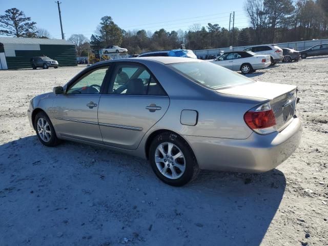 2005 Toyota Camry LE