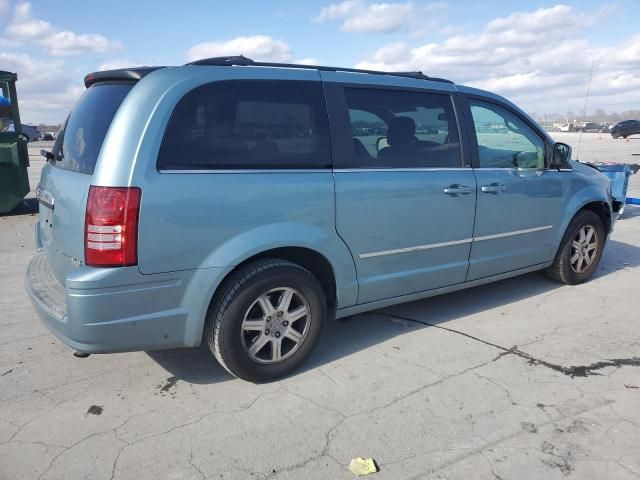 2009 Chrysler Town & Country Touring