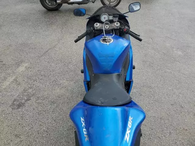 2008 Kawasaki ZX600 P