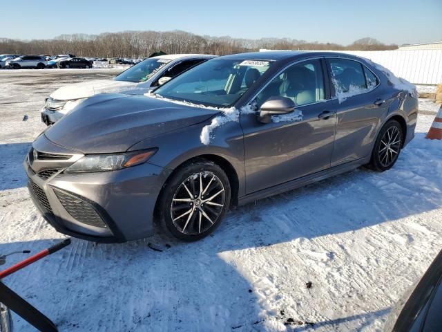 2021 Toyota Camry SE