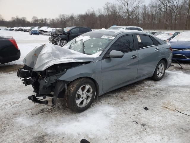 2021 Hyundai Elantra SE