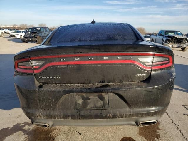 2017 Dodge Charger SXT