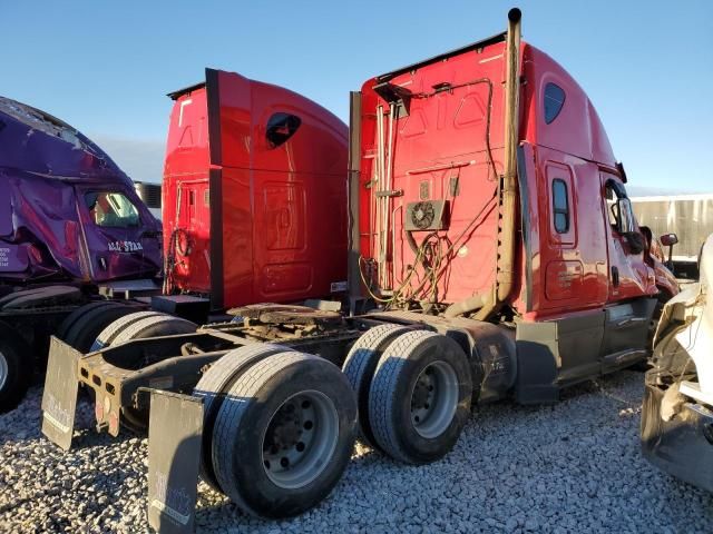 2015 Freightliner Cascadia 125