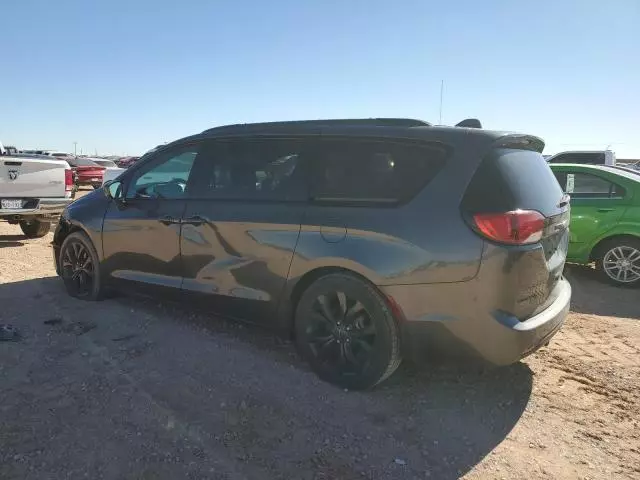 2019 Chrysler Pacifica Touring L Plus