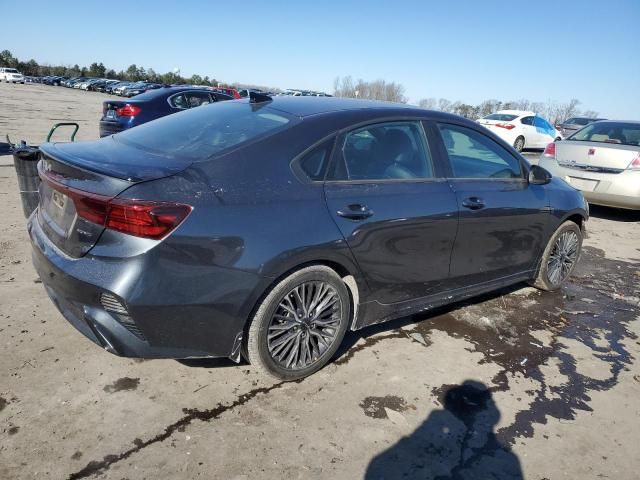 2022 KIA Forte GT Line