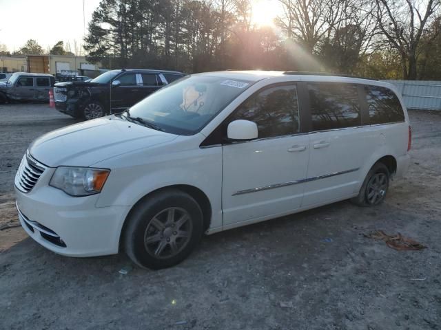 2012 Chrysler Town & Country Touring