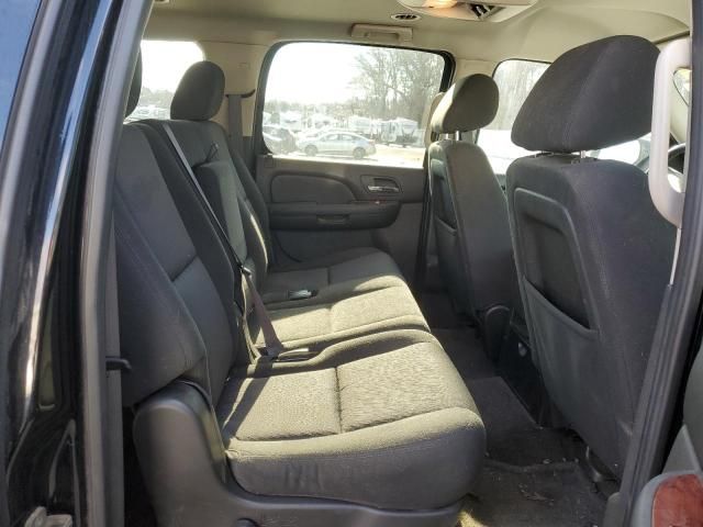 2011 Chevrolet Suburban K1500 LS