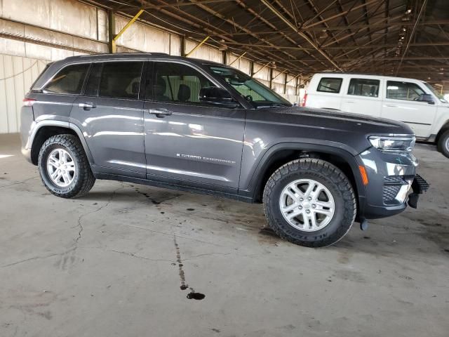 2022 Jeep Grand Cherokee Laredo